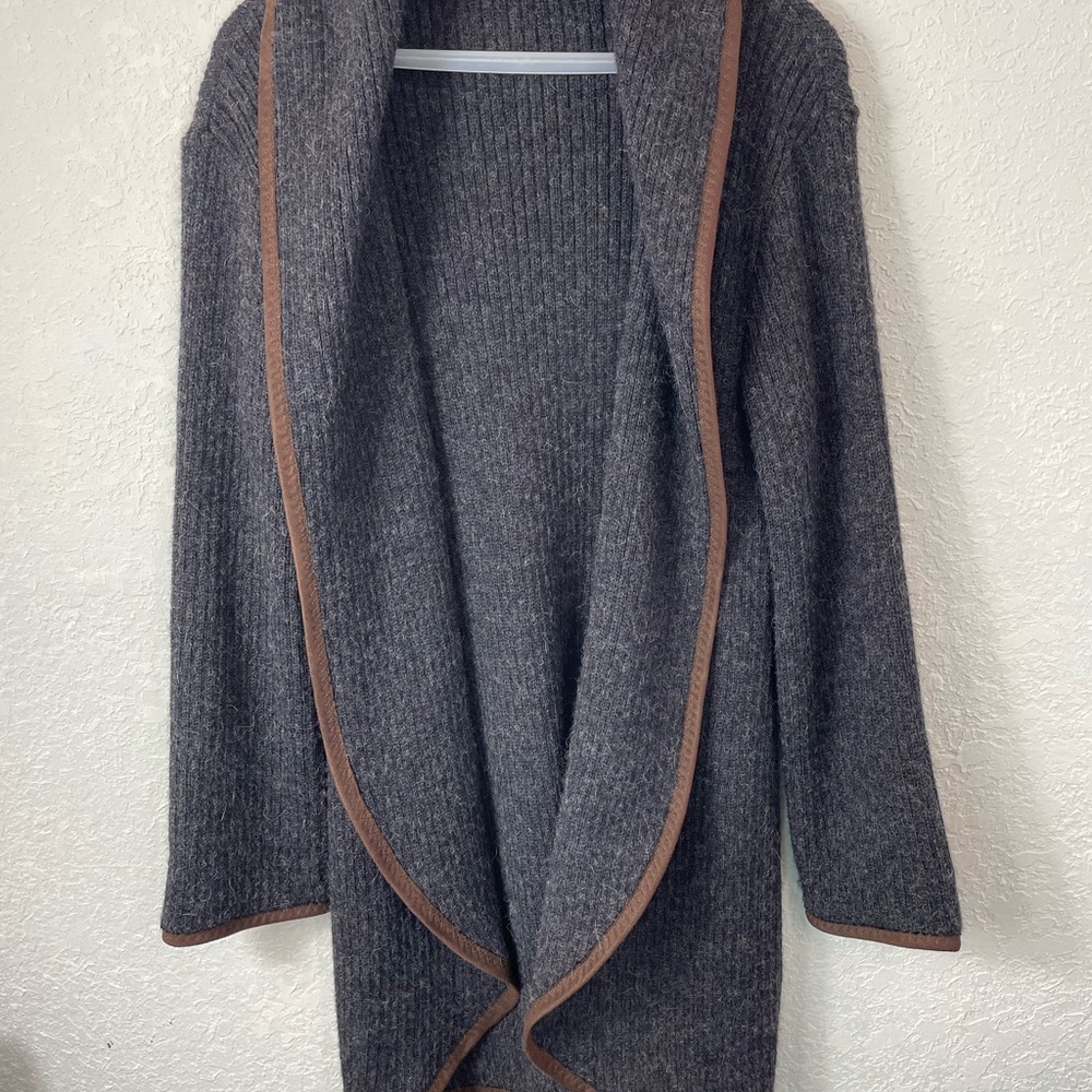 Peruvian Connection Open Front Faux Suede Trim Al… - image 1